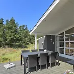 Nadia - 1-7km From The Sea By Interhome