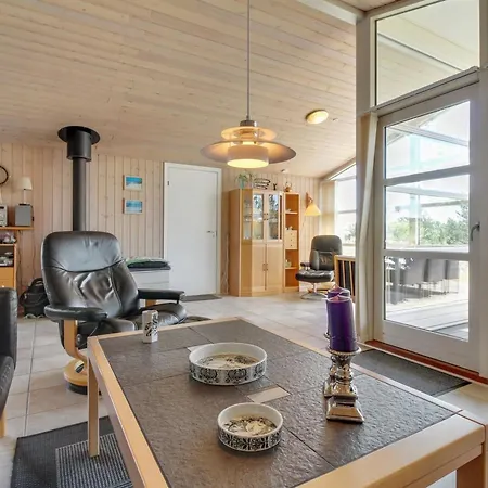 Nadia - 1-7km From The Sea By Interhome Blåvand