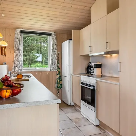Nadia - 1-7km From The Sea By Interhome Blåvand